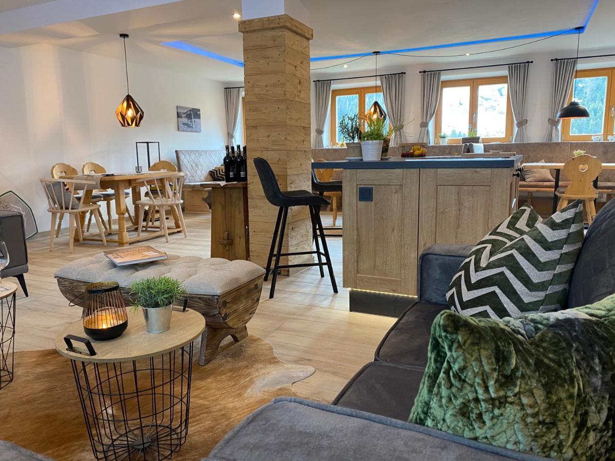 Alm Seasons Premium Chalet & Studios Зальбах-Хинтерглемм Экстерьер фото